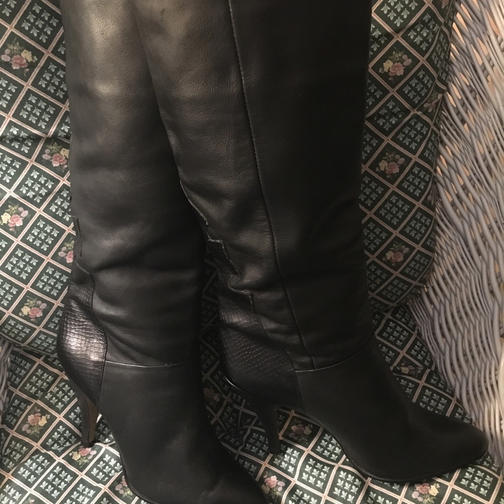 Woman’s boots